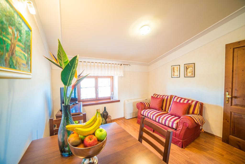 Aparthotel Katalyma 828 Kanfanar Extérieur photo